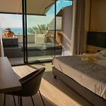 Costa Hotel
