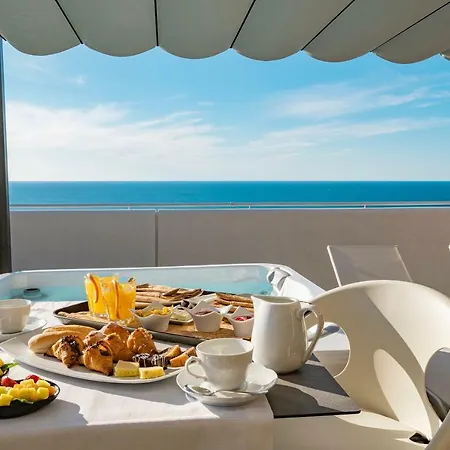 Costa 4* Cefalù